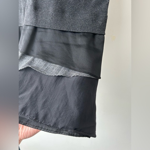 Brunello Cucinelli Black and Gray Women's Top - Picture 13 of 13